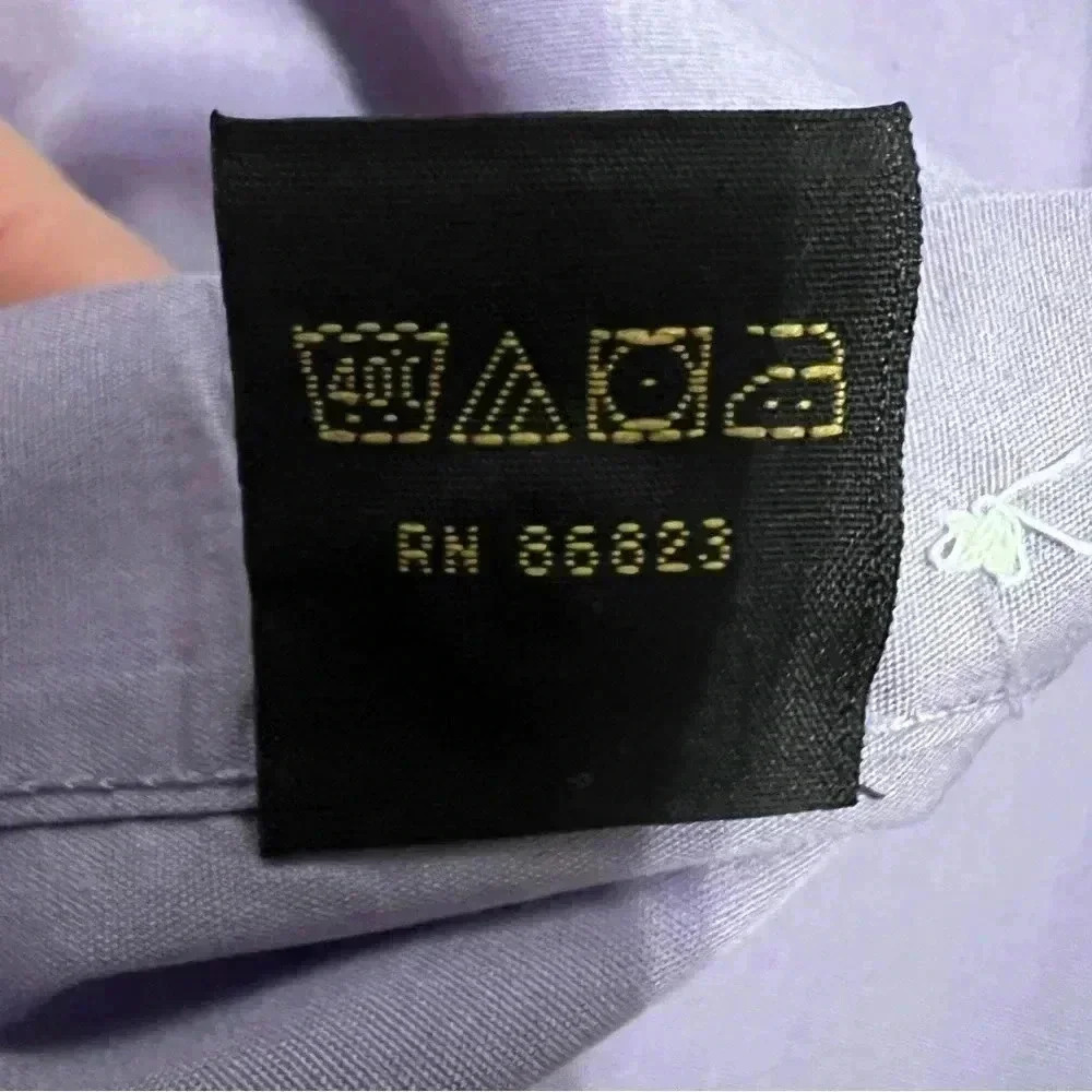 Alexander Julian, Men's Dress Shirt , purple lavender Long sleeve, Size M. - Picture 8 of 9